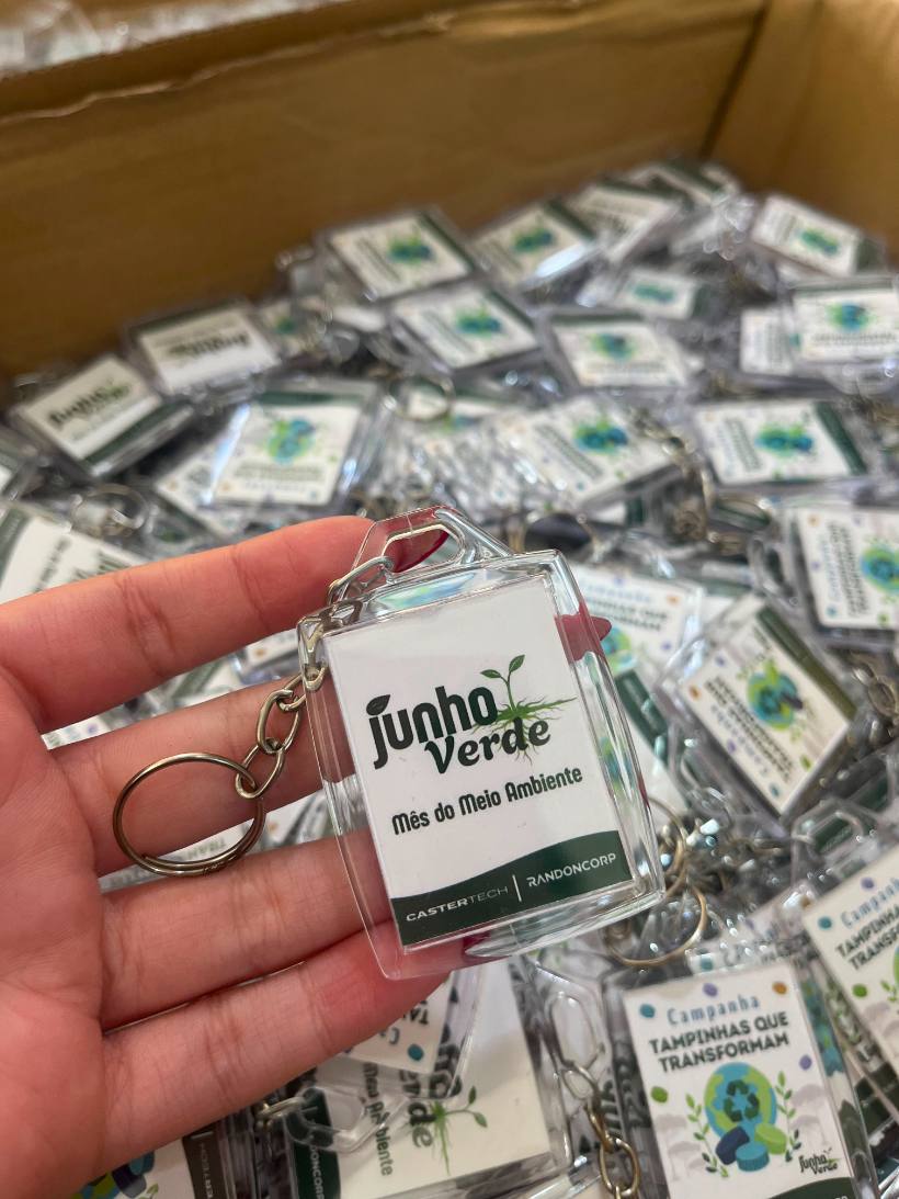 Material personalizado entregue pela MZ Impressões
