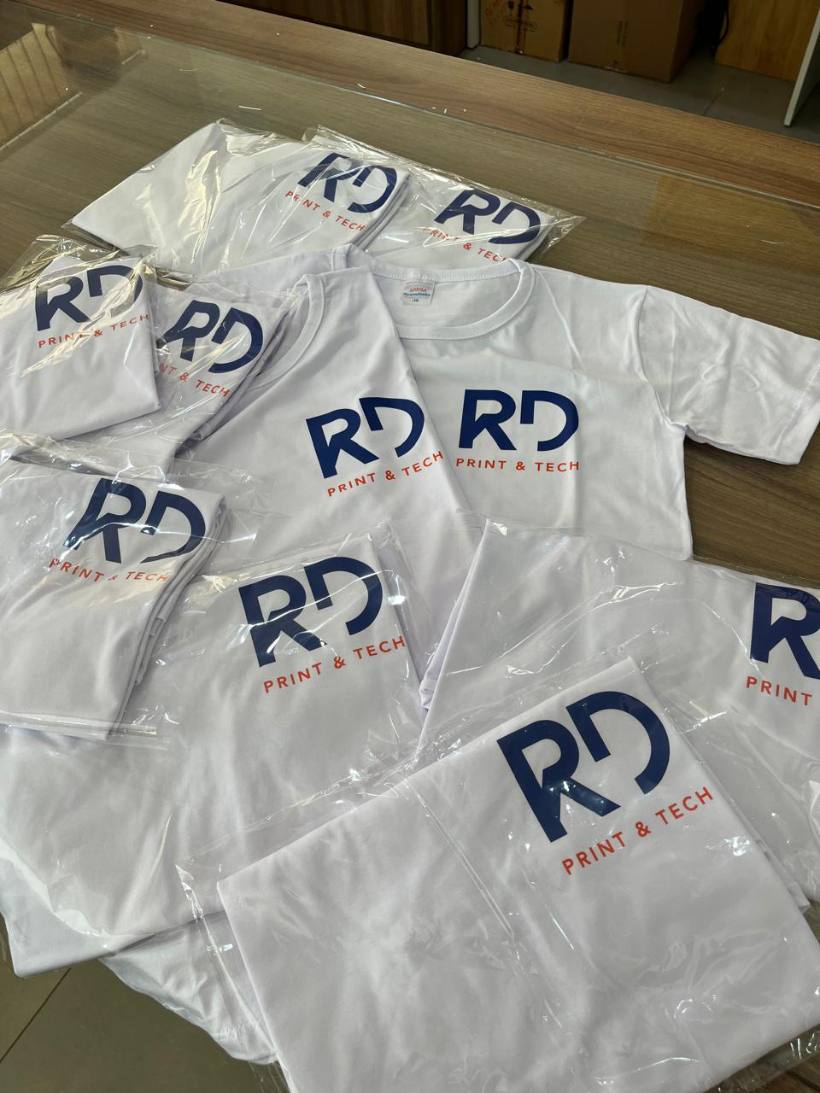 Material personalizado entregue pela MZ Impressões